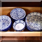 K01. Splatterware pottery dish set. 